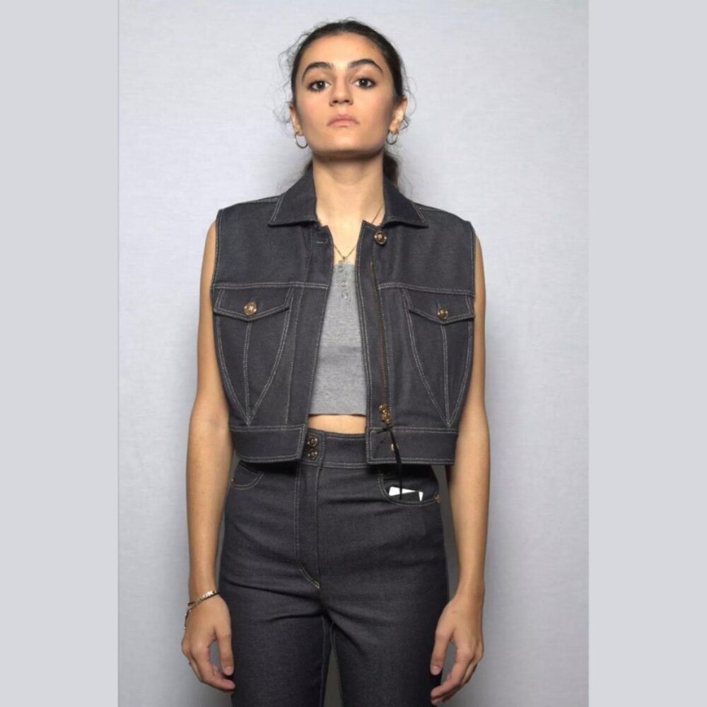 NWT VERSACE Tribute Blue Dark Wash Denim Gold Medusa Button Cropped Vest - Picture 2 of 11